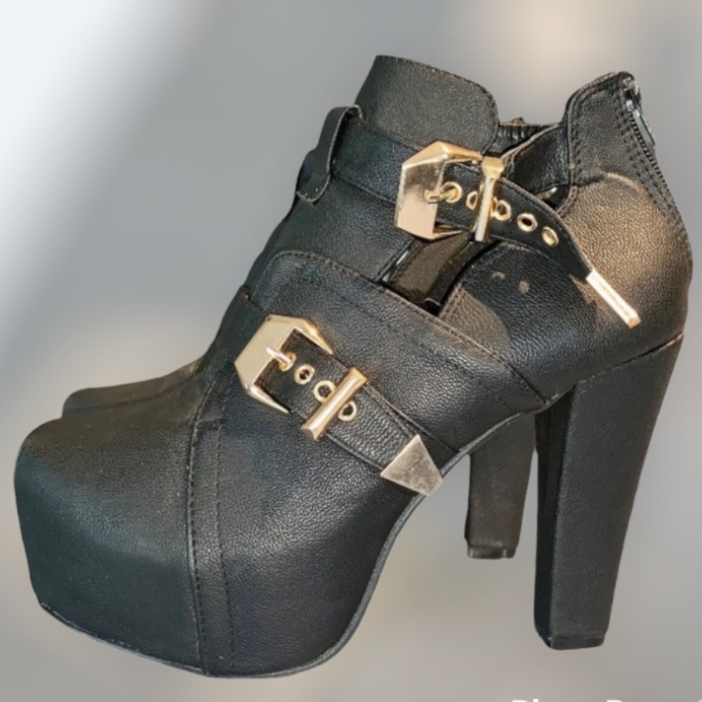 COPY - Kayla Platform Gold Buckle Heels